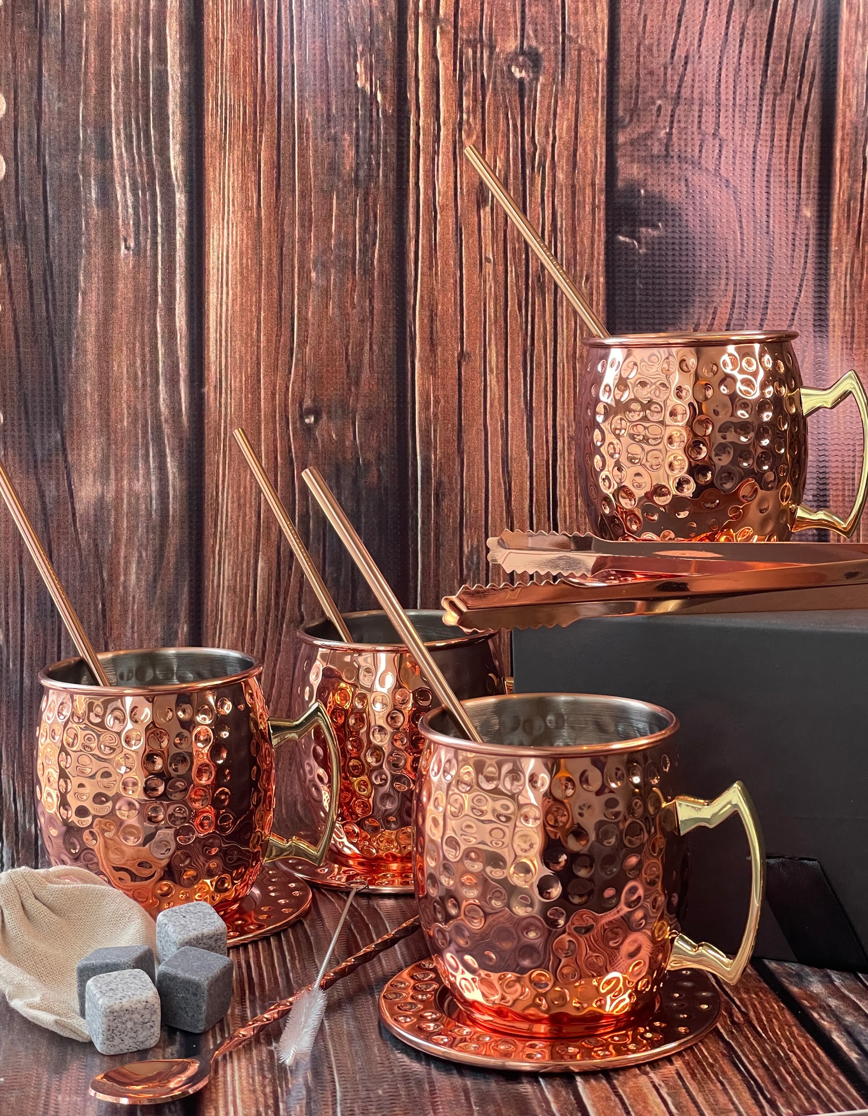 Gift Set of 4 Moscow Mule Cups with accessories