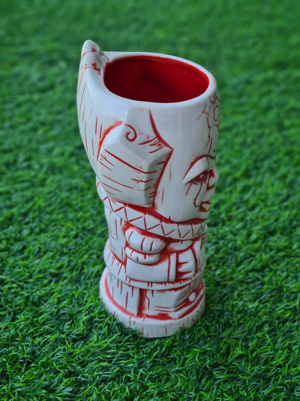 Red & White Tiki