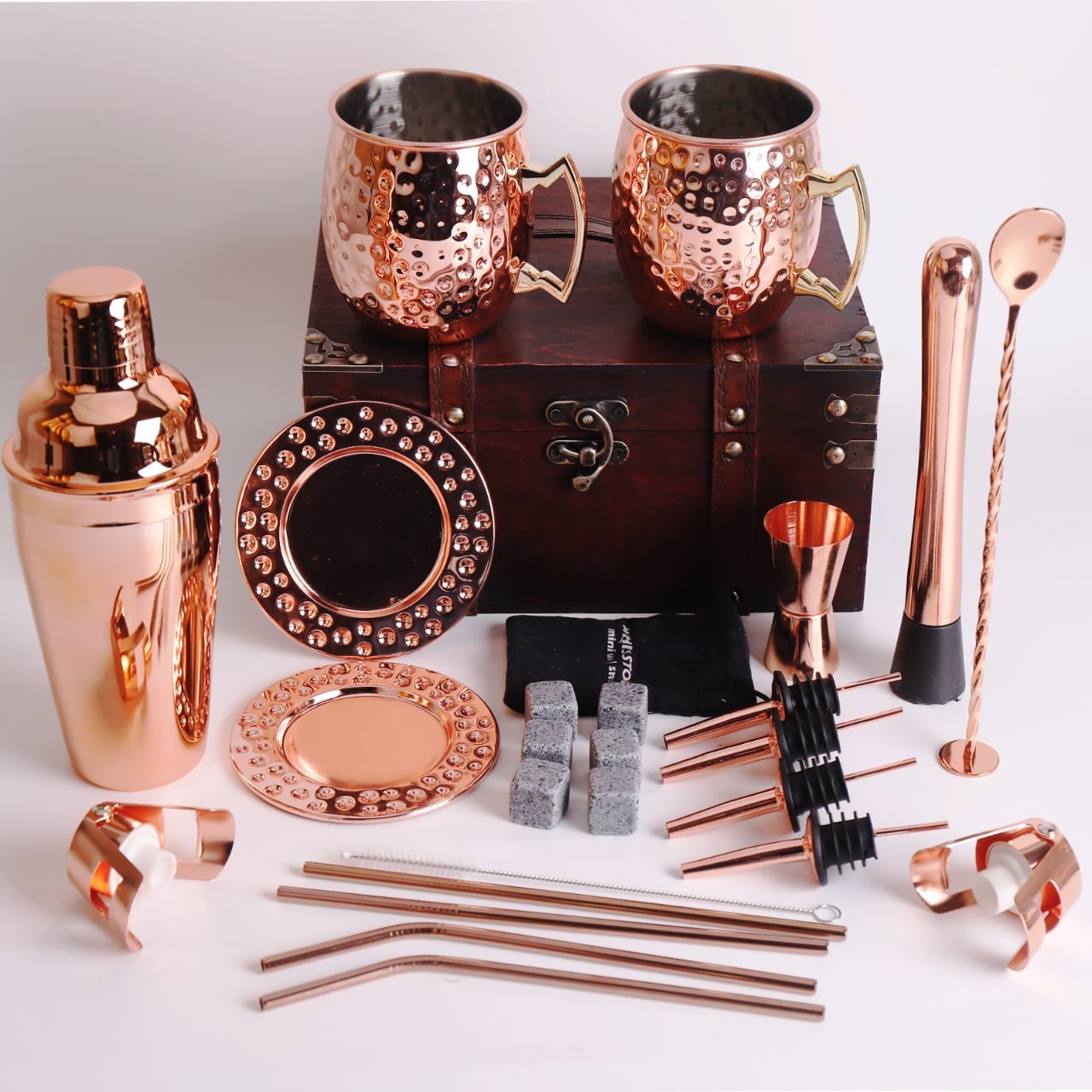 Wooden Box Copper 18 Piece Bar Set